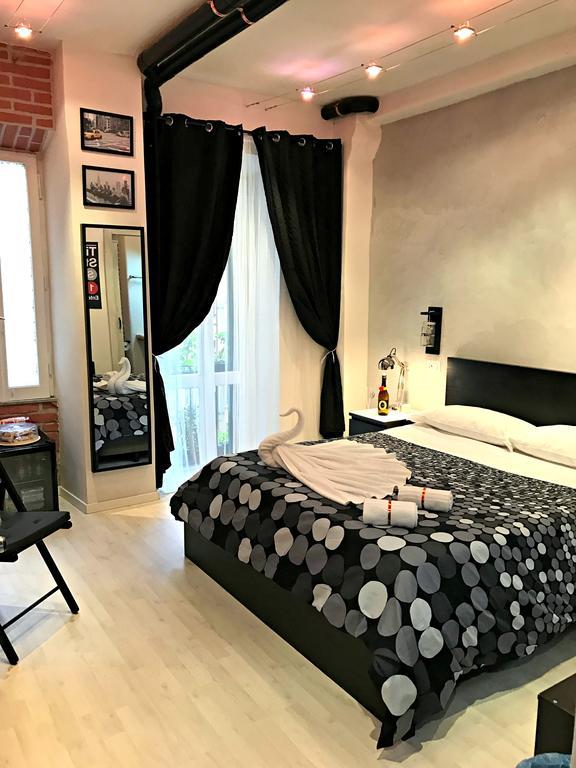 Moonlight Inn Guesthouse Рим Екстер'єр фото