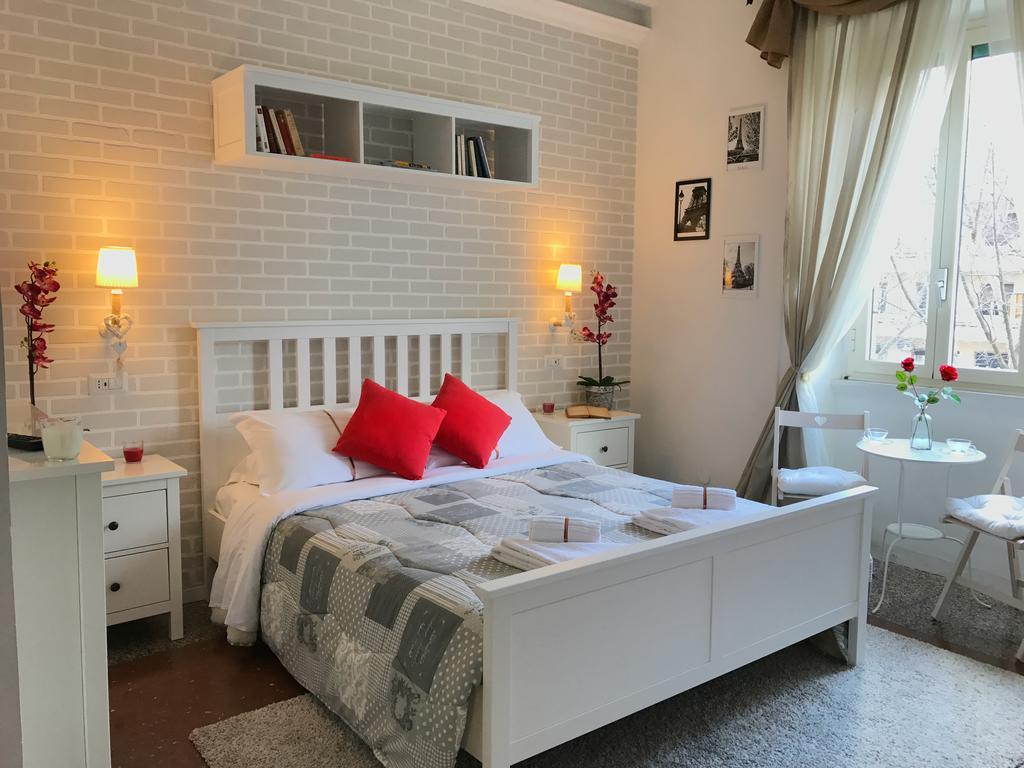 Moonlight Inn Guesthouse Рим Екстер'єр фото