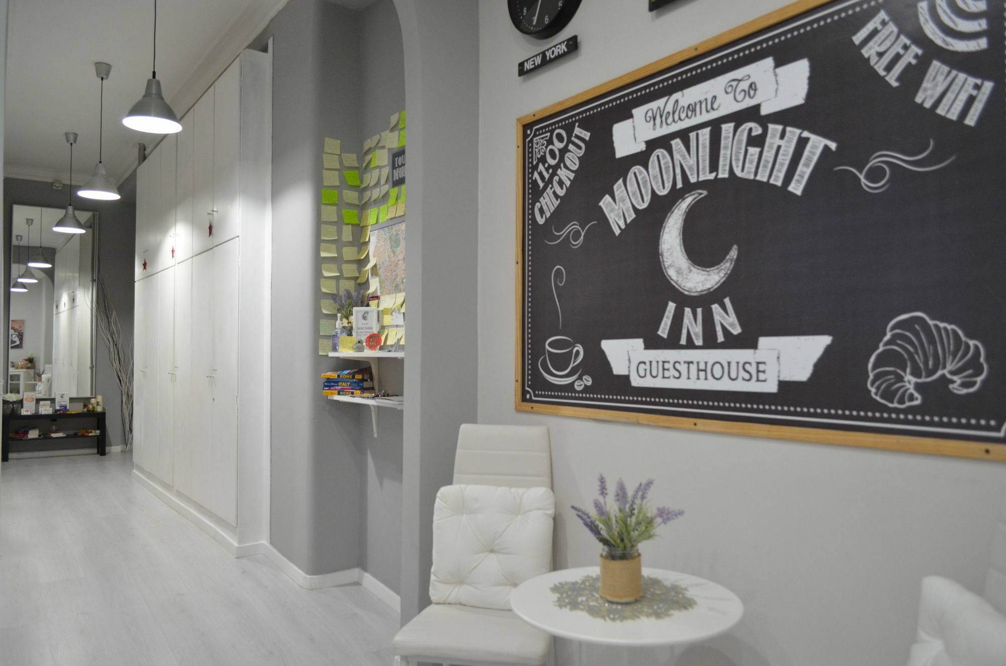 Moonlight Inn Guesthouse Рим Екстер'єр фото
