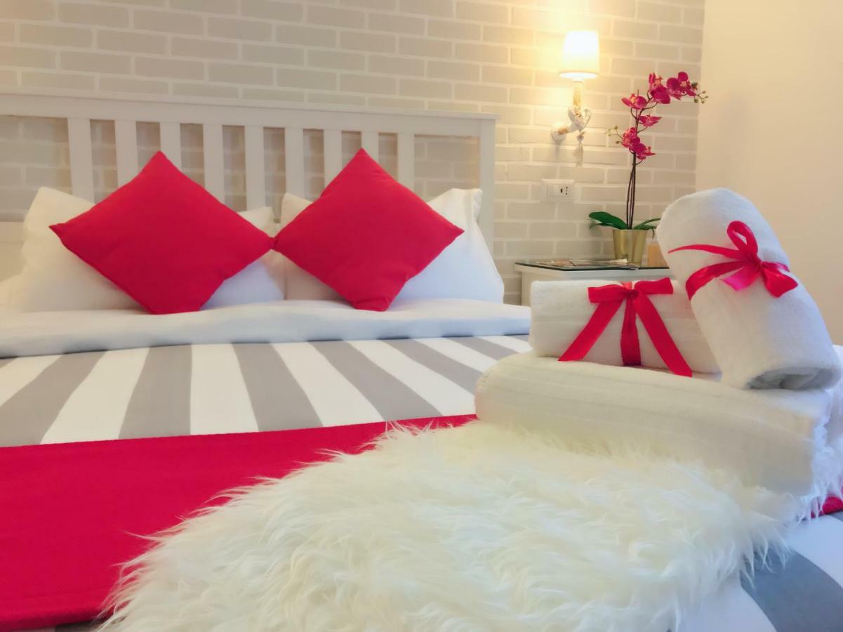 Moonlight Inn Guesthouse Рим Екстер'єр фото