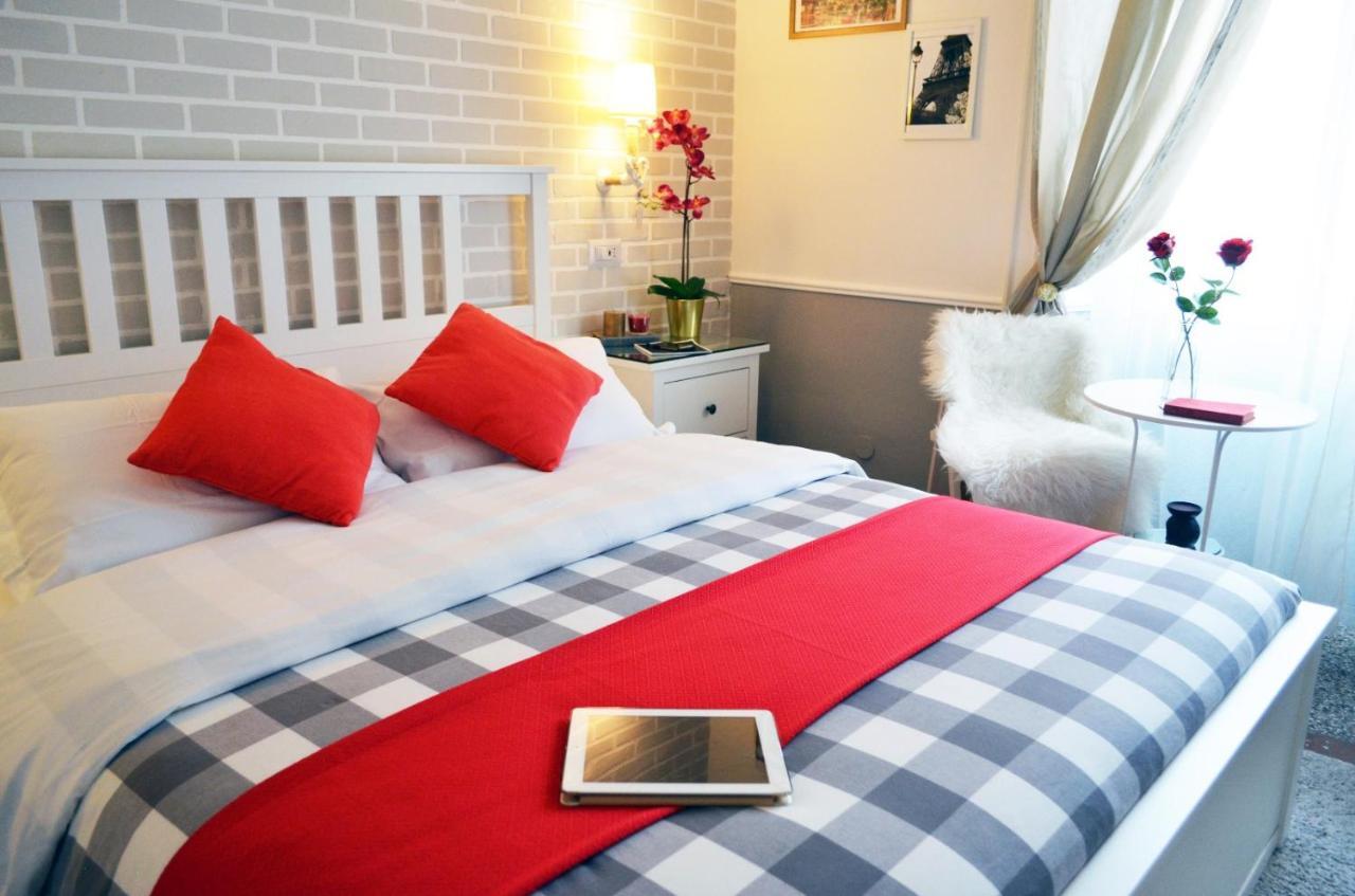 Moonlight Inn Guesthouse Рим Екстер'єр фото